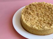 Una foto de crumble de manzanas