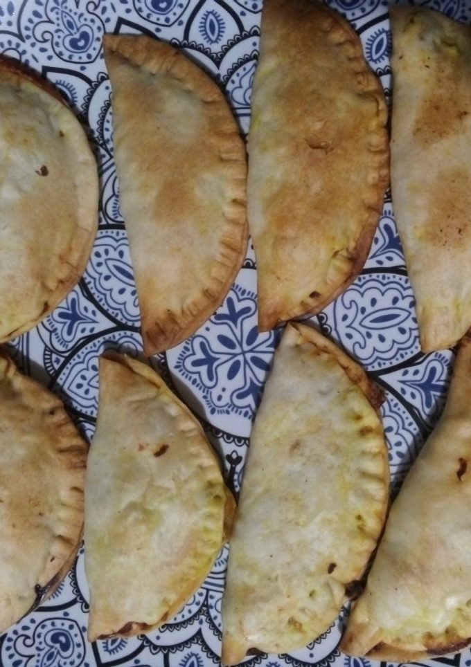 Una foto de Empanadillas de atún al horno🥠