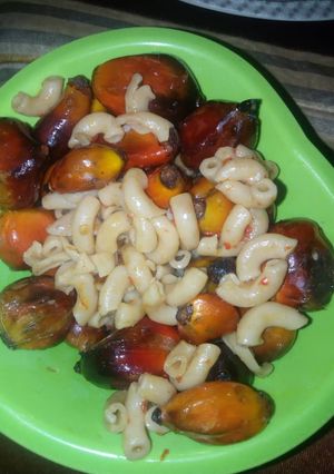 A picture of Macaroni da kwakwa.