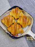 Crescent roll
