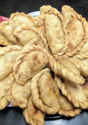 Una foto de Tapitas de Empanadas caseras 😎😋👌