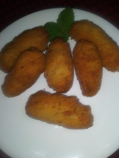 Una foto de Croquetas de puchero con su caldo