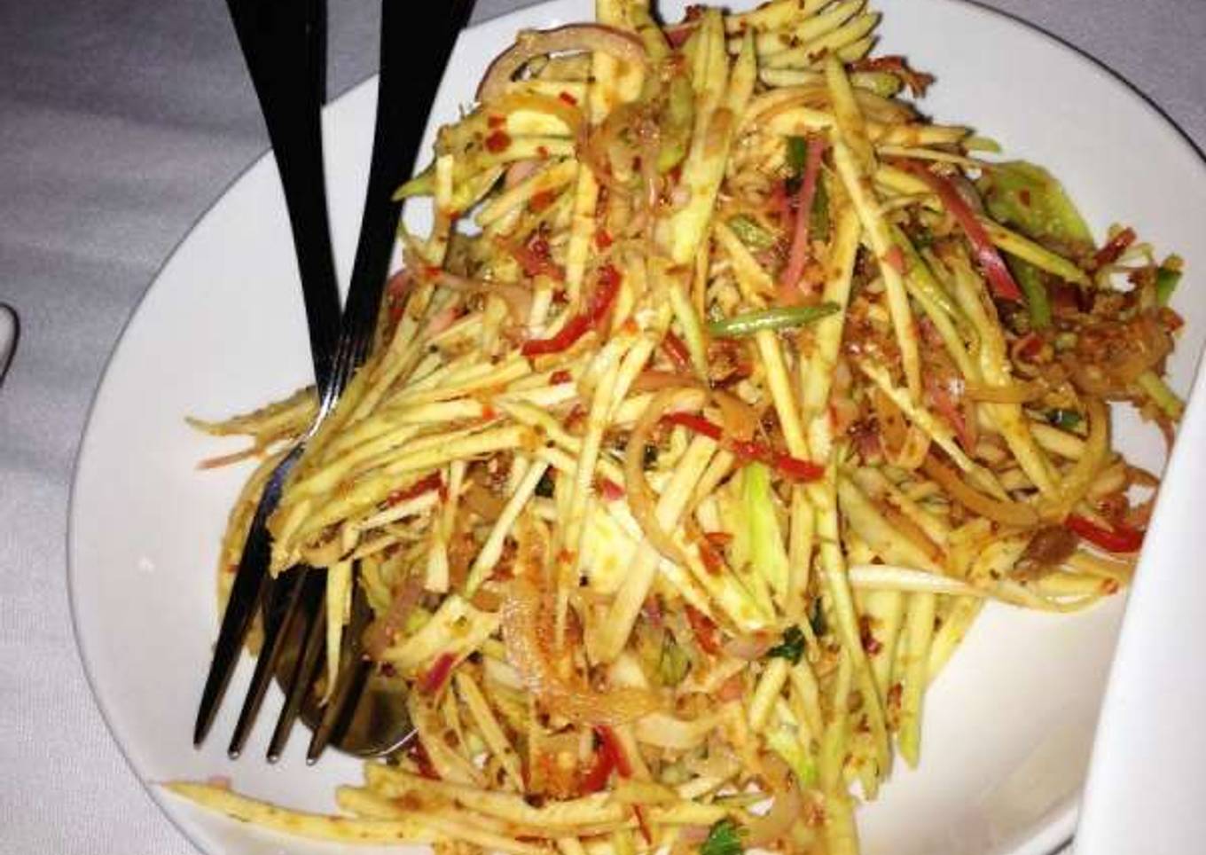 Malaysian Kerabu Mangga (Manggo Salad)