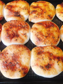 Una foto de Pizzetas con harina Pureza con levadura