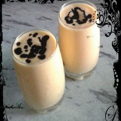 Mango milk Shake with chocolate A picture of Mango milk Shake with chocolate.
