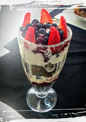 Una foto de Triffle con Frutos Rojos