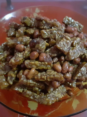 Langkah Mudah untuk Menyiapkan Resep Kering tempe pedas manis yang Enak Banget Anti Ribet, Lezat