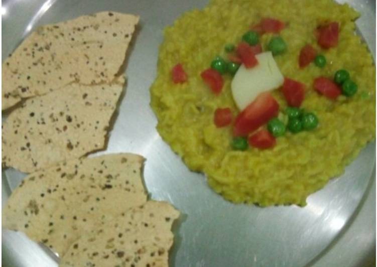 Recipe of Delicious Vegetable Daal chawal khichdi