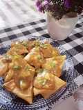 School Walay Samosay With Aloo Chutney!