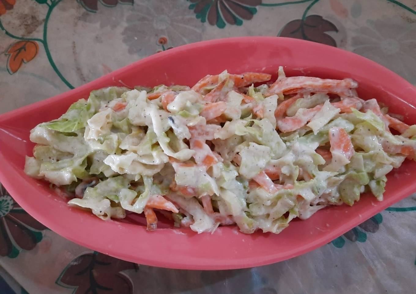 Coleslaw salad
