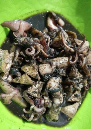 Foto resep Oseng cumi kuah hitam