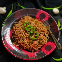 A picture of Hakka noodles recipe.
