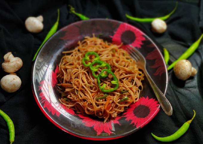 Hakka noodles recipe