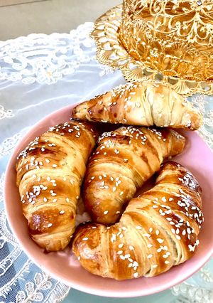 صورة لوصفة كرواسون سهل وبدون زبدة توريق 🥐🥐🥐