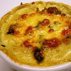 A picture of Cheesy Spinach Dip.