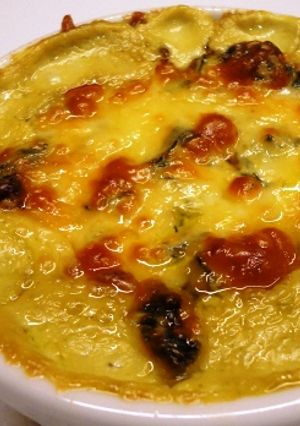 A picture of Cheesy Spinach Dip.