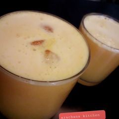 Orange mojito with raw turmeric A picture of Orange mojito with raw turmeric.