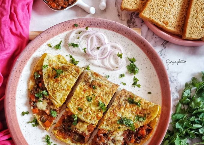 Recipe of Award-winning Cheesy bhaji Omellete - Quick and Easy Meals