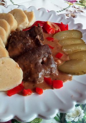 Fehérboros-joghurtos szarvasmáj recept fotója