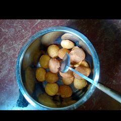 A picture of Mandazi recipe.