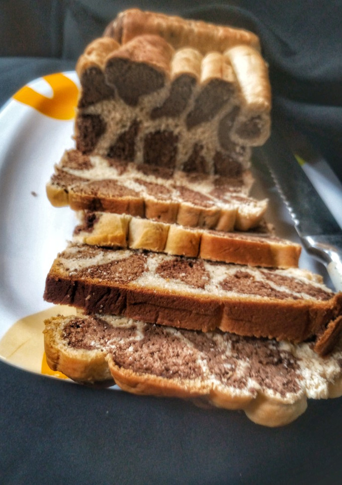 A picture of Leopard print bread.