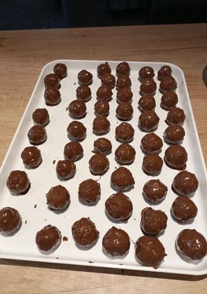 Zserbó golyó recept fotója