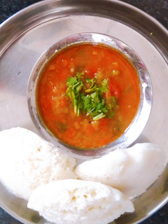 பீர்க்கங்காய் தக்காளி கடைசல் செய்முறை முக்கிய புகைப்படம்