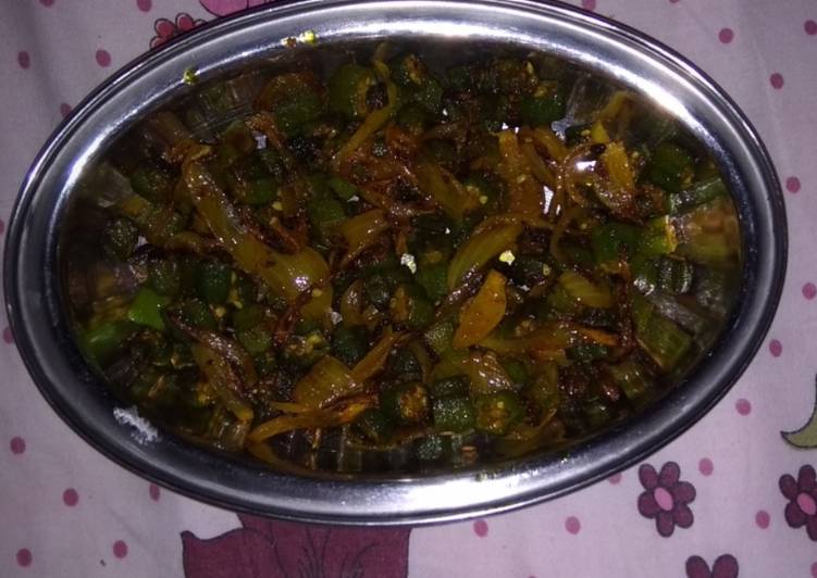 How to Prepare Speedy Bhindi do pyaza