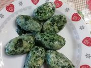 A picture of garlic and herb butter