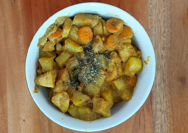 Bagaimana Menyiapkan Chicken Curry (Made with Curry Powder), Menggugah Selera