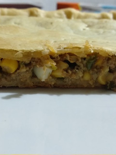 Una foto de Tarta de choclo y atún 🌽🤤