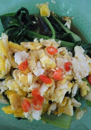 Foto resep Tumis Pakcoy Tenggelam oleh Telur