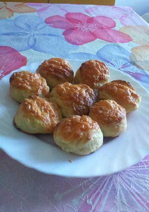 Burgonyás sajtos pogácsa recept fotója