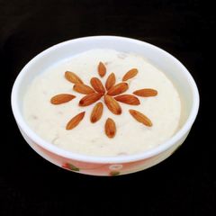 A picture of Shrikhand.