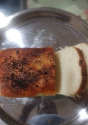 બ્રેડ(Bread Recipe in Gujarati) રેસીપી મુખ્ય ફોટો