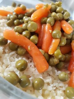 Zöldborsós bulgur, bébi répával recept fotója