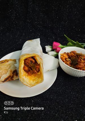 চিকেন রোল 65 (Chicken roll 65 recipe in bengali) রেসিপির প্রধান ছবি