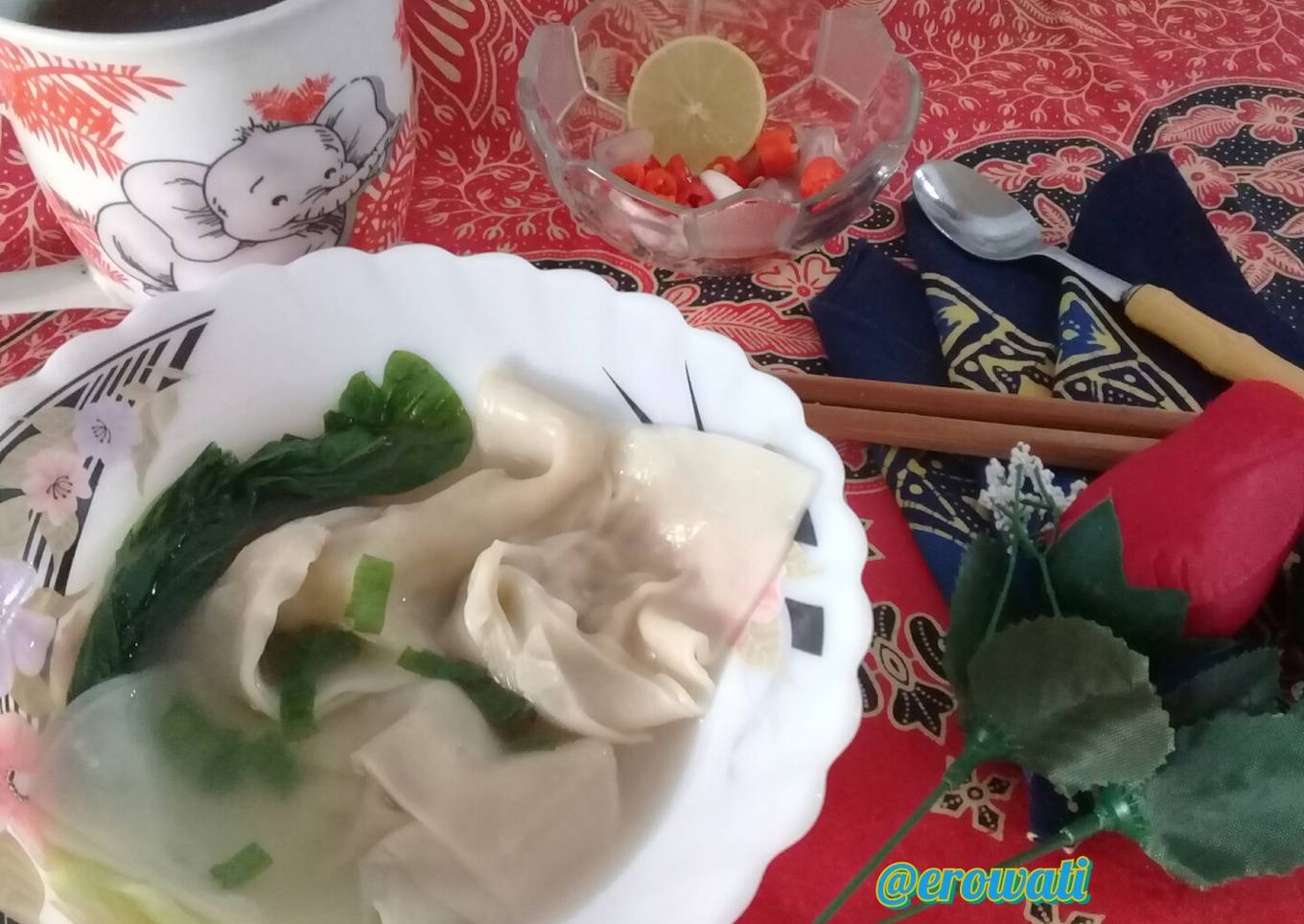 Sup wonton (non halal)