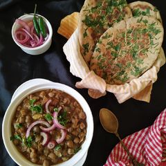 A picture of Amritsari chole & kulcha(whole wheat).