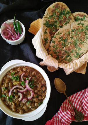 A picture of Amritsari chole & kulcha(whole wheat).