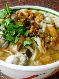 蚵仔香菇筍絲粥 的食譜成品照片