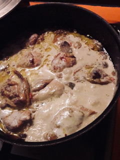 Une photo de Poulet au lait de coco et épices
