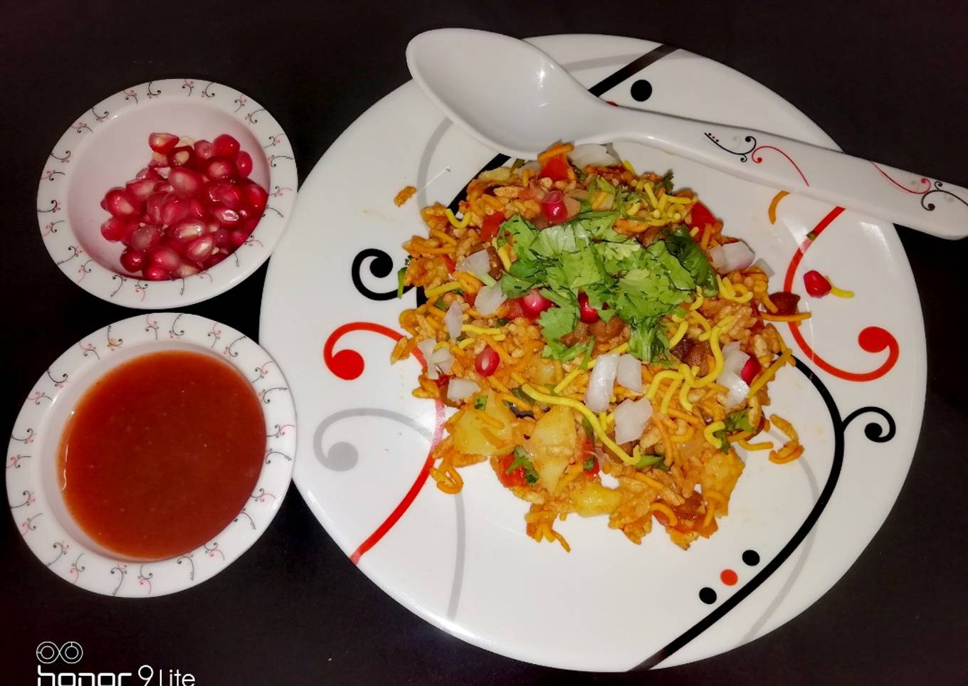 Bhel Tadka