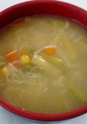 صورة لوصفة شوربة الخضار بالشعيريه