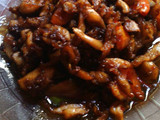 Masak jamur bumbu sate