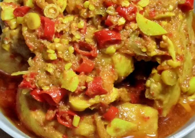 Resep Ayam Betutu Khas Bali Oleh Desi Rosmaladewi - Cookpad