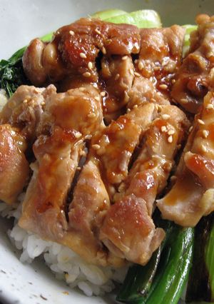 A picture of Ginger Teriyaki Chicken Don.