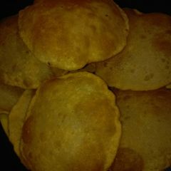 A picture of Poori.