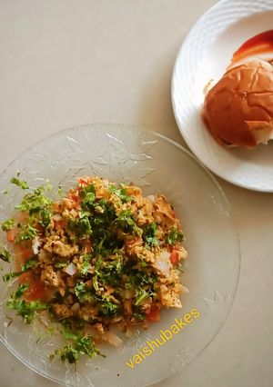 A picture of Masala Scrambled Eggs.