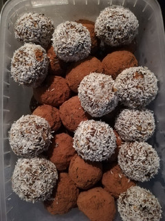Φωτογραφία της συνταγής Energy balls με αποξηραμένα φρούτα και ξηρούς καρπούς